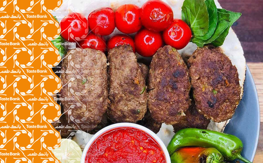 ادویه کتلت گوشت چرخ کرده