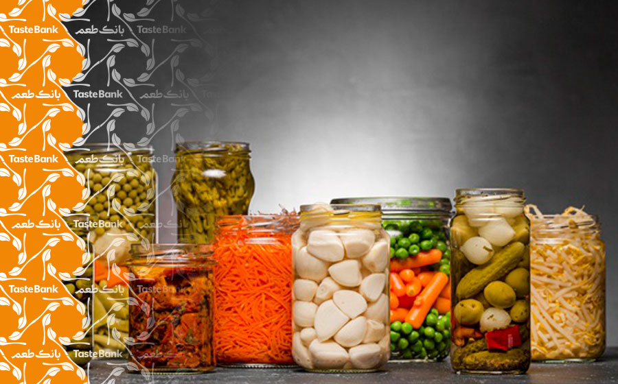 خرید انواع ادویه ترشی